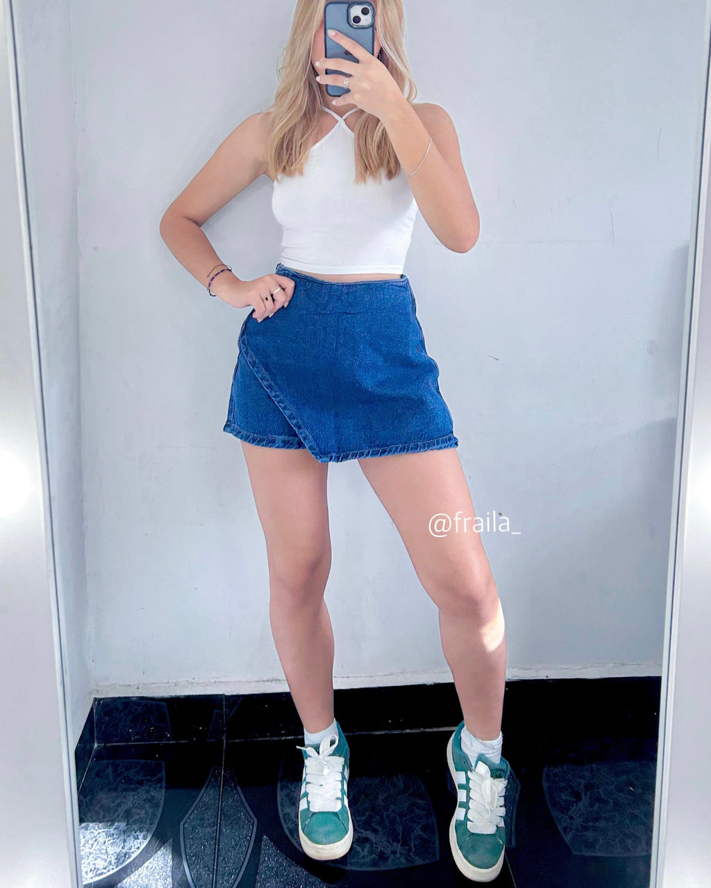 Ref 010 -  Falda Short