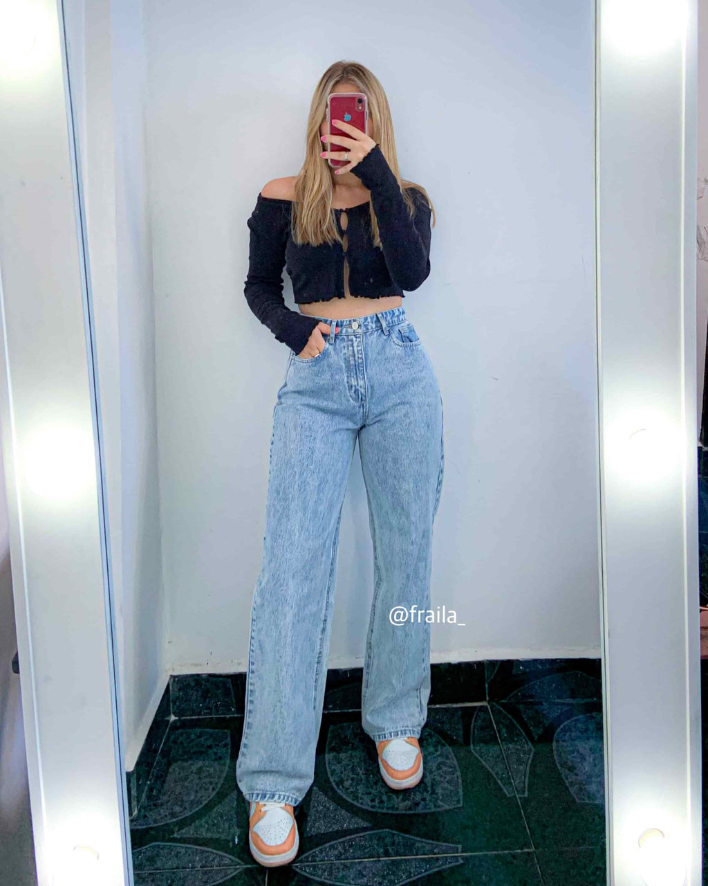Ref 018 - Wide Leg Jean Tono Claro