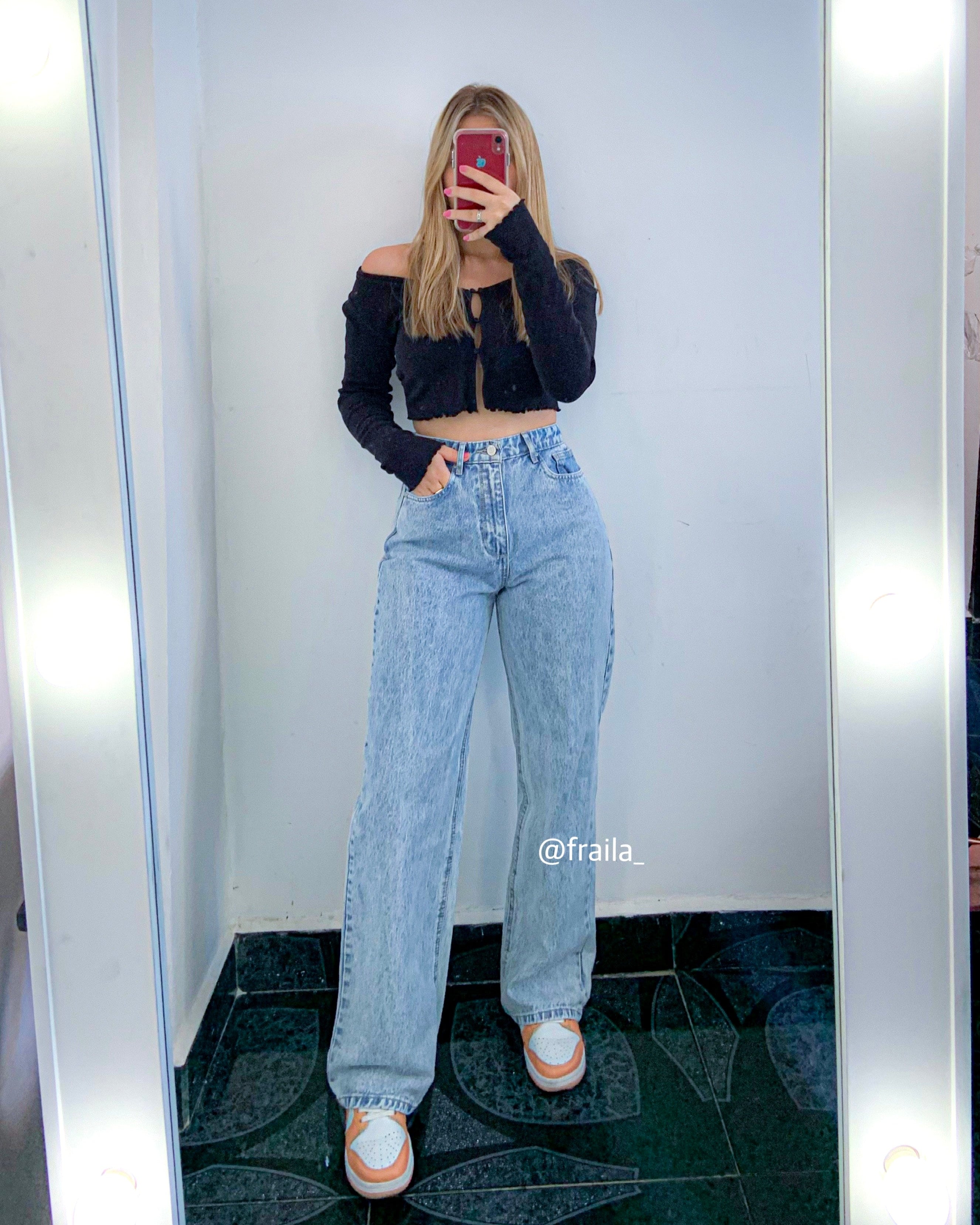 Ref 018 - Wide Leg Jean