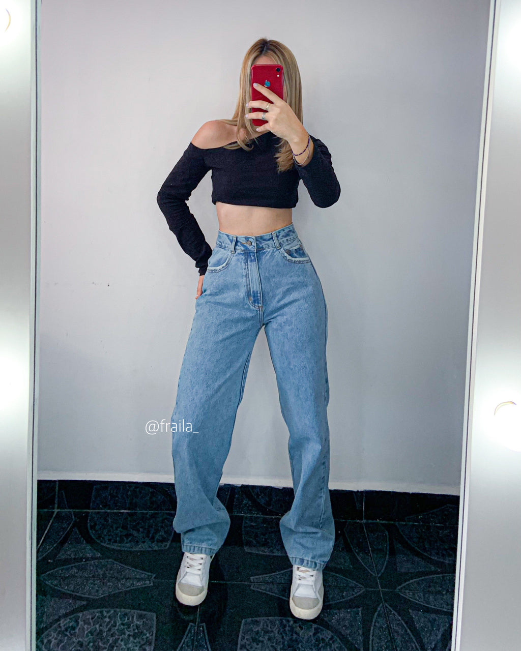 Ref 005 - Wide Leg Jean