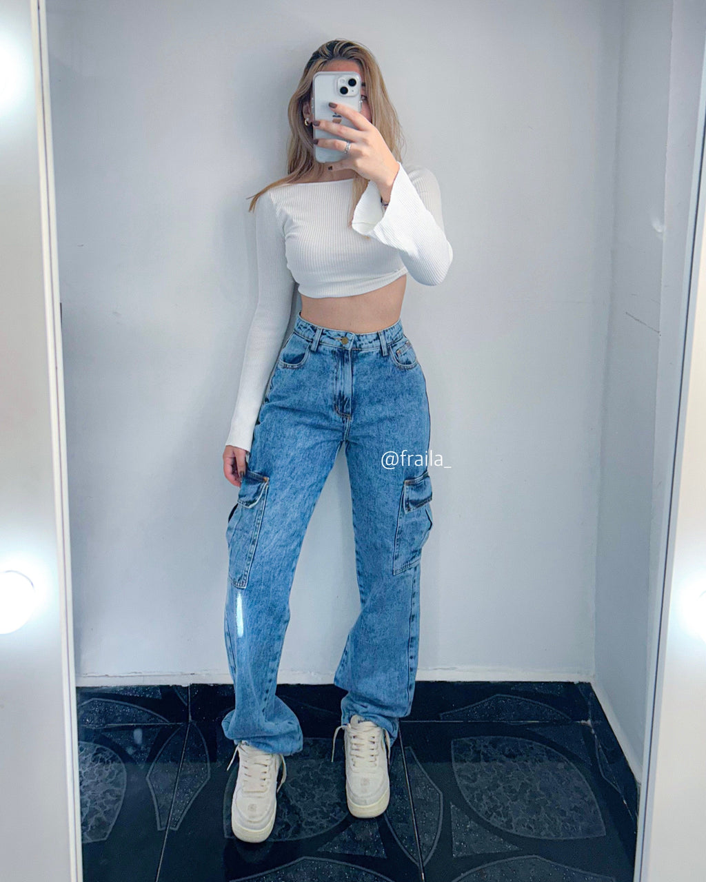 Ref 001 - Cargo Jean