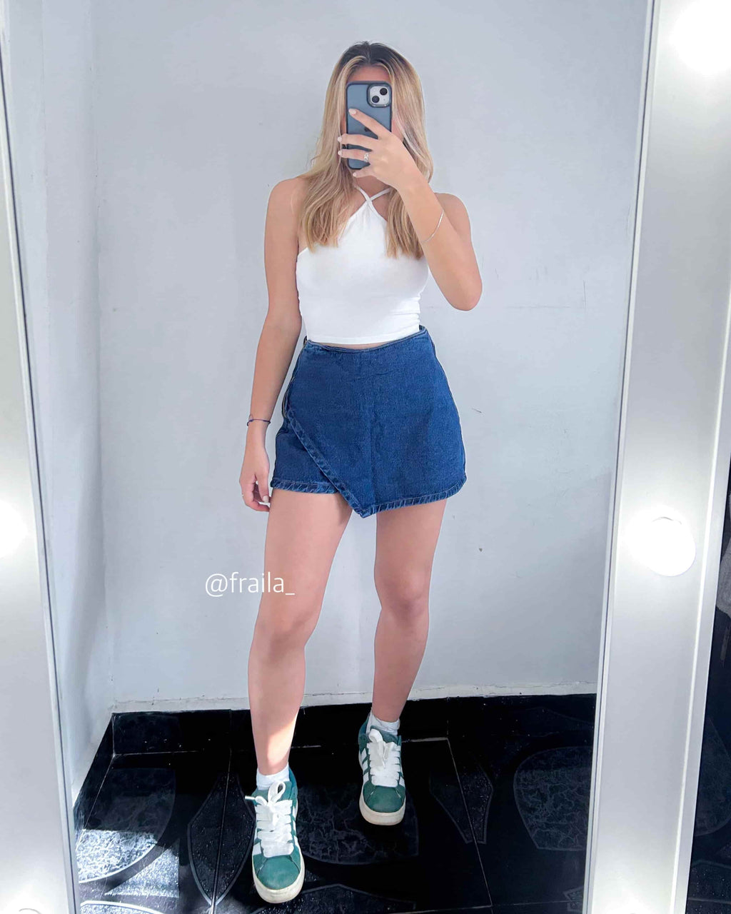 Ref 010 -  Falda Short