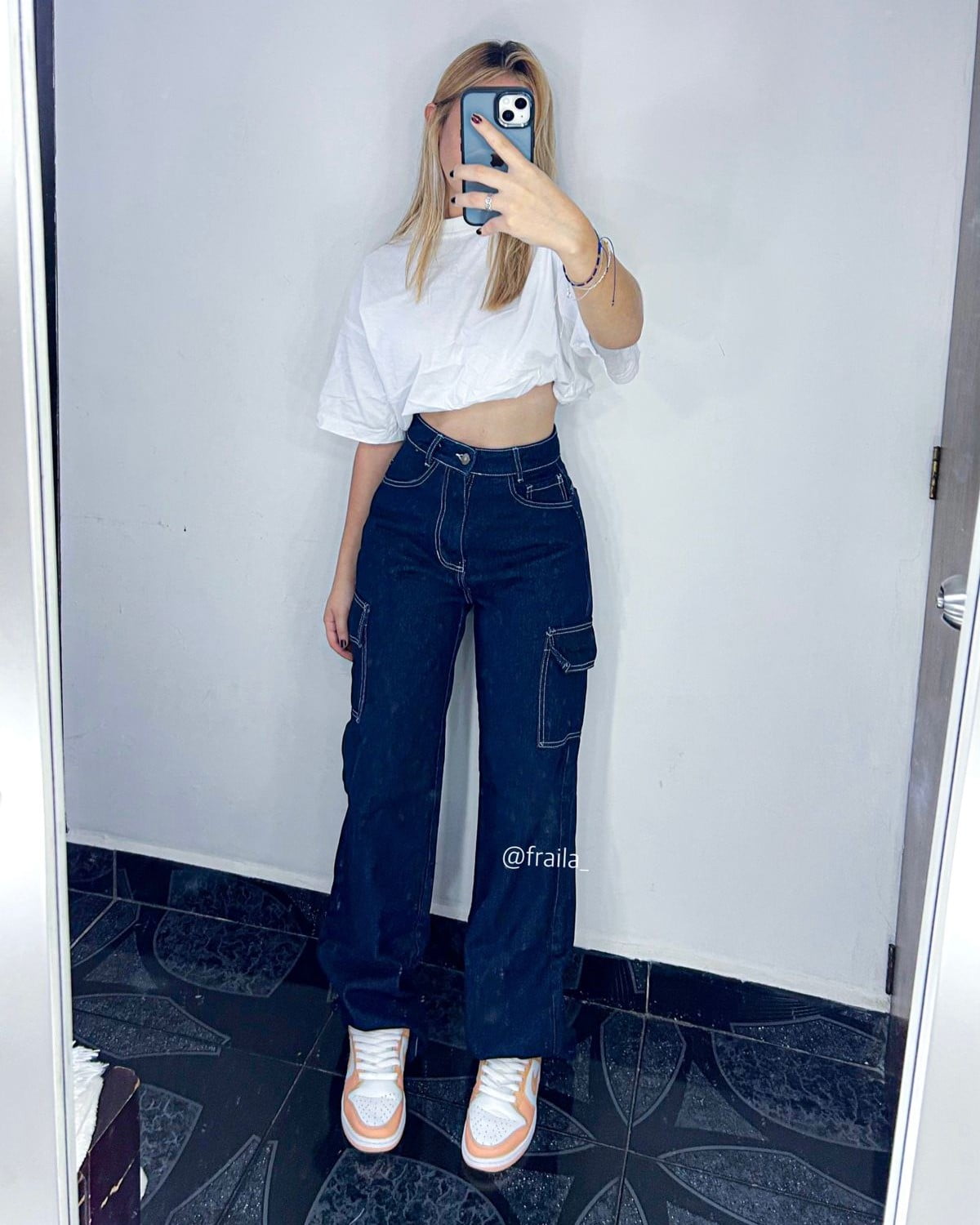 Ref 023 - Cargo Jean Azul Oscuro