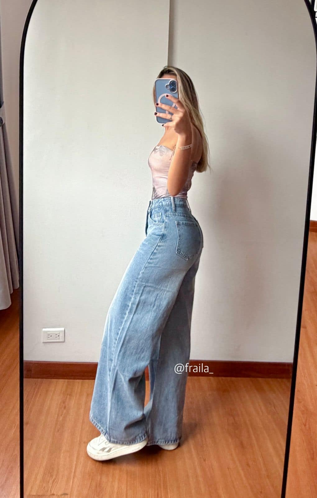 Ref 50 - Wide Leg Tono Claro